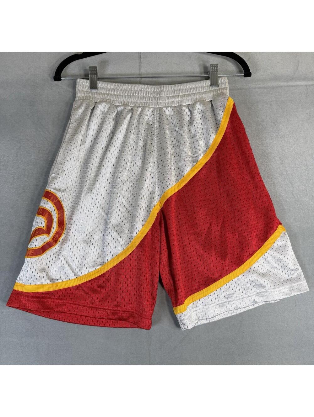 Mitchell & Ness Atlanta Hawks Hardwood Classics Shorts Mens Small 86-87 Retro